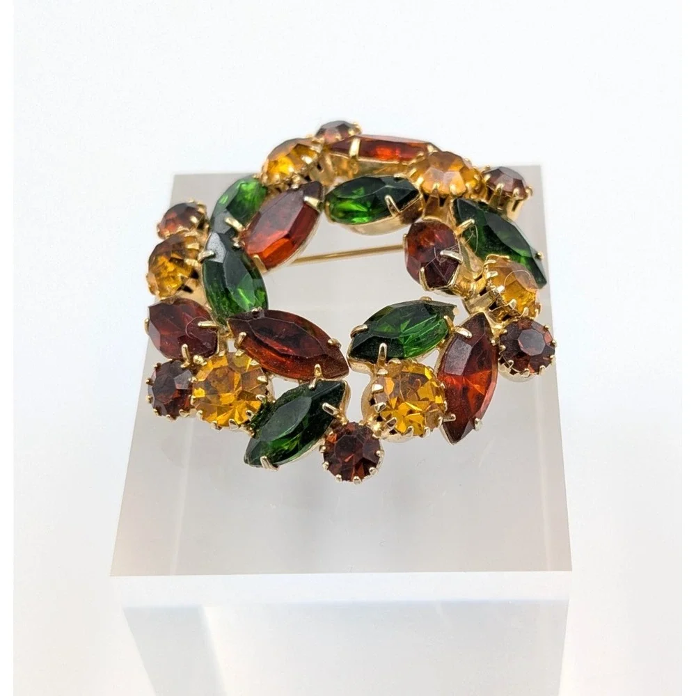 Vintage Marquise Rhinestone Wreath Brooch Gold Tone‎ 3D Fall Autumn
